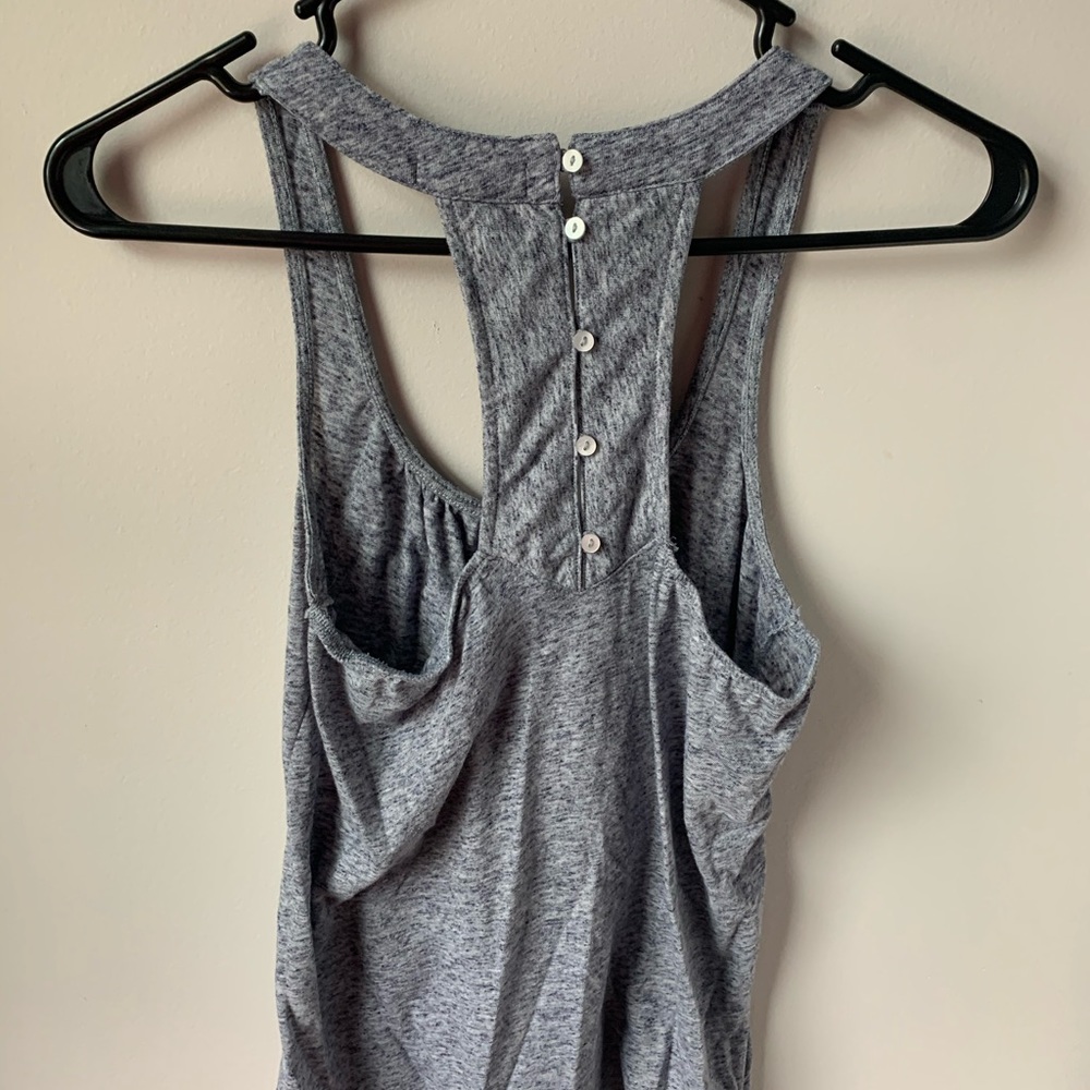 Grey Tank - Picture 2 of 3